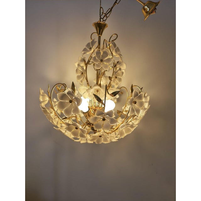 Murano Glass White Flowers Chandelier, 1970s For Sale - Image 15 of 18