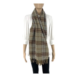 Late 20th Century Burberry Greyish Green Plaid 50% Cashmere 50% Wool Scarf For Sale