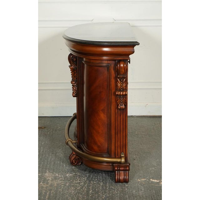 American Bar with Granite Top & Barstools in the style of Howard & Miller For Sale - Image 9 of 18