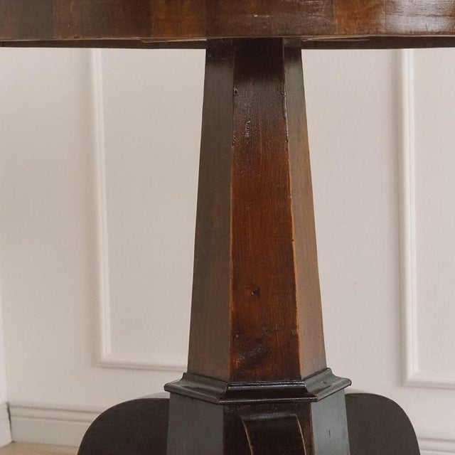 A French salon table from around 1890, crafted in the tradition of Napoleon III, transitioning into Historicism. The...