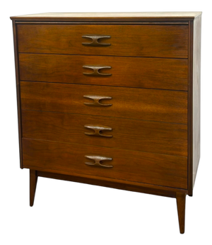 Vintage Mid Century Modern Bassett Furniture 4-Drawer Tallboy Dresser..