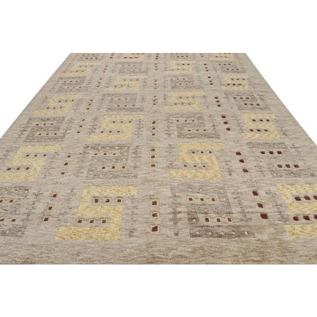 Rug & Kilim Rug & Kilim’s Scandinavian Style Rug in Beige-Brown, With Geometric Patterns For Sale - Image 4 of 7