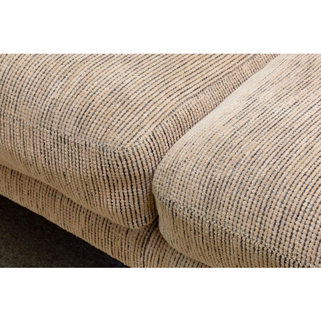 Contemporary Vladimir Kagan Adjustable Three Seater Sofa for Preview Furniture For Sale - Image 3 of 8