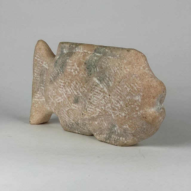 Stone 1980s Vintage Hand Carved Stone Fish Sculpture in Light Pink/Gold Hue For Sale - Image 7 of 8