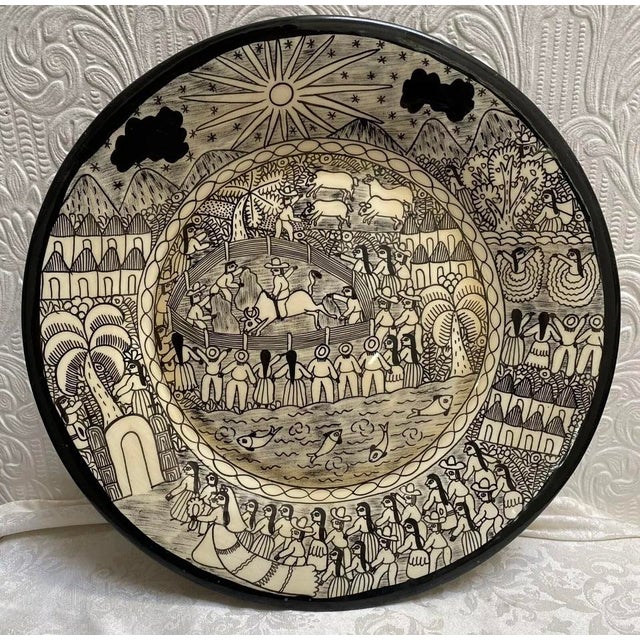 Large Vintage 1980s Hand Painted Black and White Peruvian Platter For Sale - Image 6 of 9