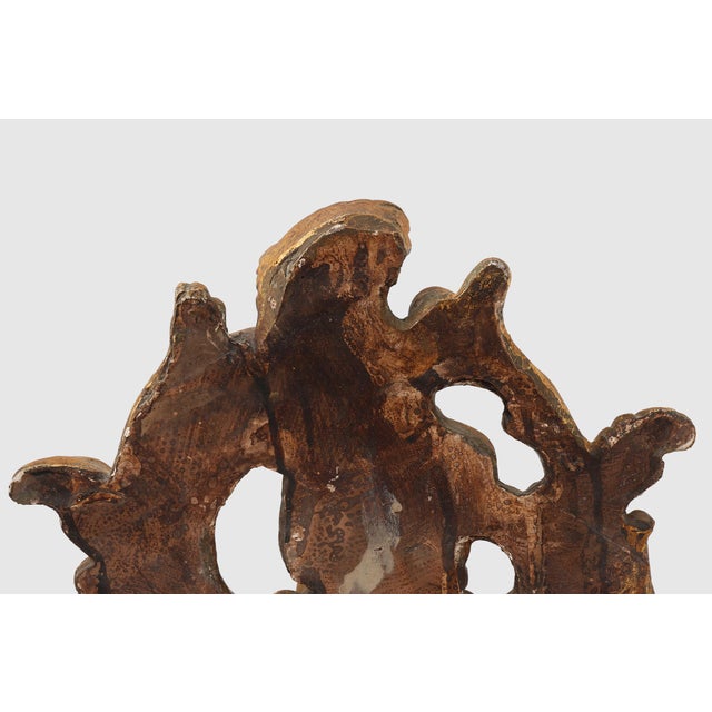 18th Century Louis XV Giltwood Ornament with Central Putto and C‑scrolls, 1800s For Sale - Image 10 of 12
