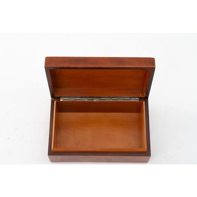Art Deco Nut Veneer Jewelry Box with Edge Inlay, Vienna, Austria, 1920s For Sale - Image 3 of 15