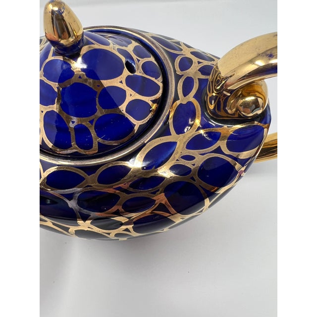 Vintage English “Aladdin” Cobalt Blue & Gilt Teapot, Mid-Century For Sale - Image 11 of 12
