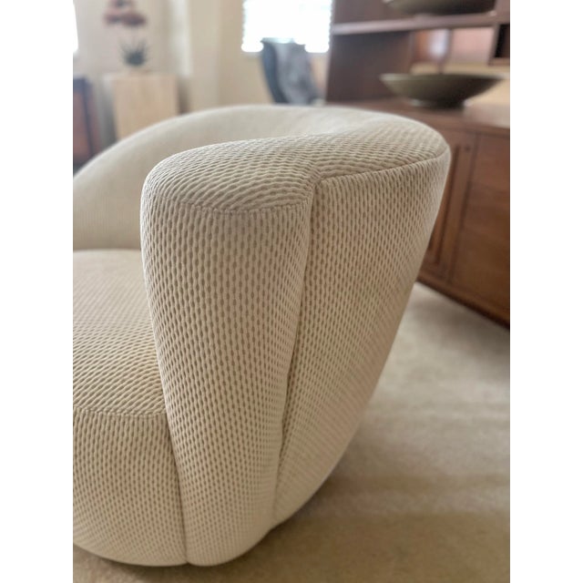 Late 20th Century Pair of Nautilus Swivel Armchairs Attributed to Vladimir Kagan For Sale - Image 5 of 12