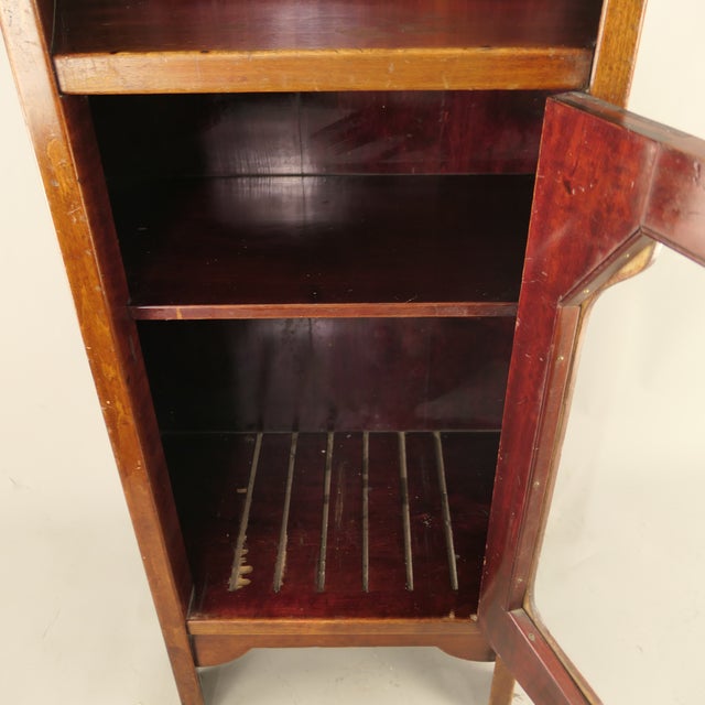 Jugendstil Gramophone and Record Storage Cabinet, Austria, 1910s For Sale - Image 6 of 8