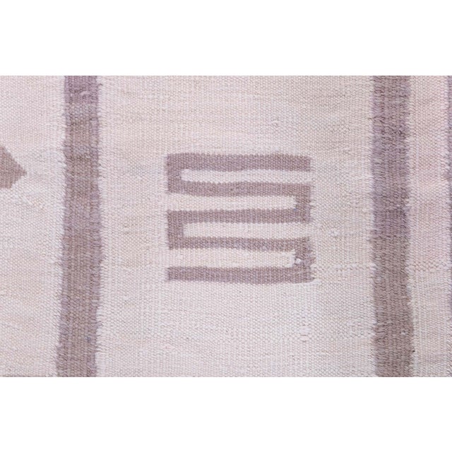 Light Pink Doris Leslie Blau Vintage Indian Dhurrie Geometric Pink Flatweave Cotton Carpet For Sale - Image 8 of 10