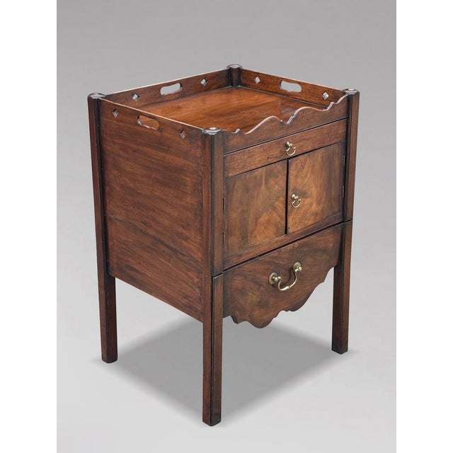 Antique George III Mahogany Bedside Cabinets, 1760, Set of 2 For Sale - Image 11 of 13