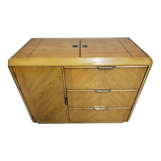 Vtg Mid-Century Modern Stanley Campaign Style Rolling Dry Bar Buffet Cart For Sale
