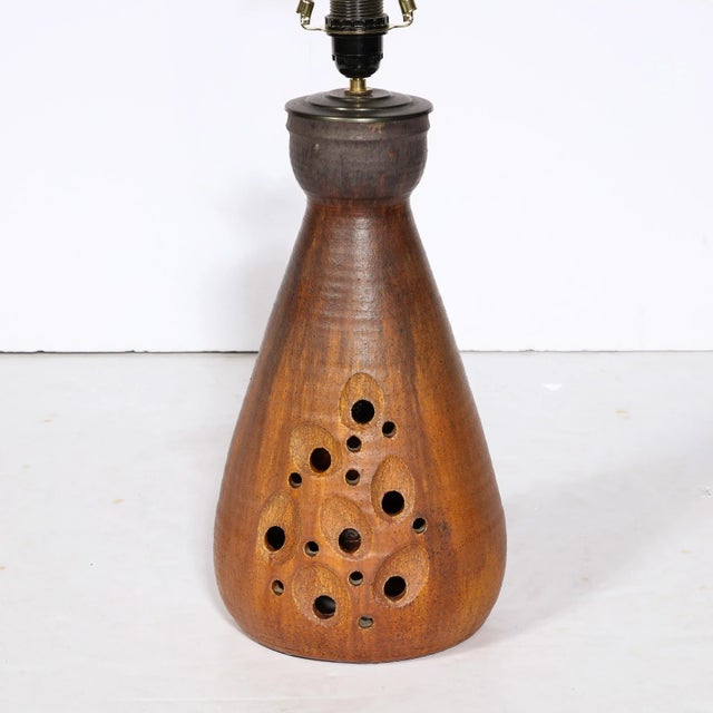 Mid-Century Modernist Ceramic Table Lamp in Graphite and Red Iron Oxide Glaze For Sale - Image 10 of 12