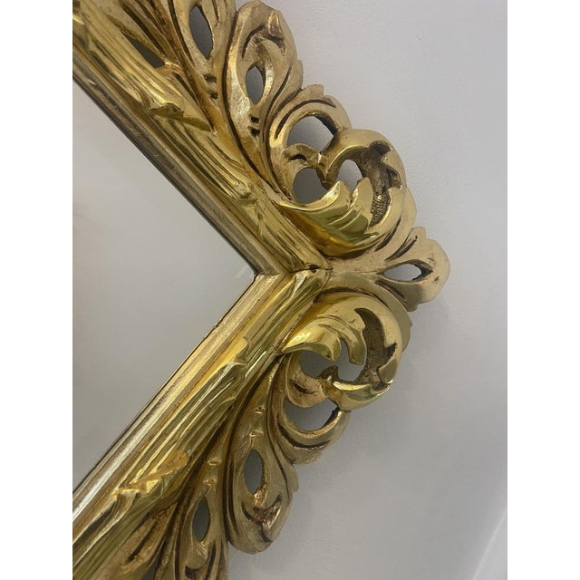 Gilded Florentine Mirror with Acanthus Leaf Carving For Sale - Image 12 of 18