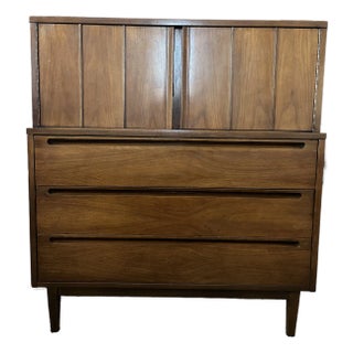 Vintage Midcentury Modern Highboy Dresser by American of Martinsville For Sale