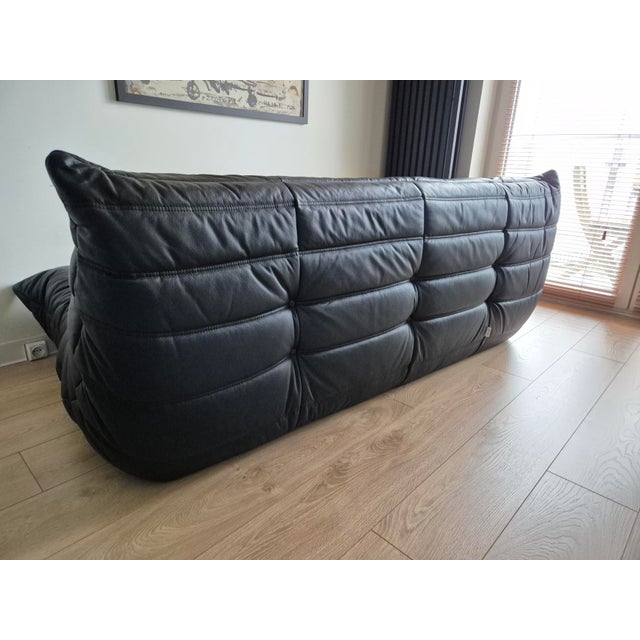 Togo Sofa in Black Leather by Michel Ducaroy for Ligne Roset For Sale - Image 5 of 7