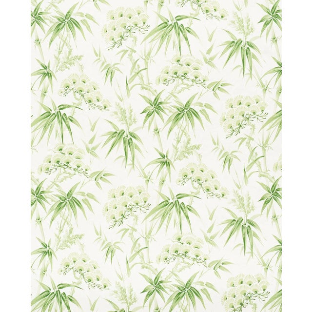 Contemporary Schumacher Arita Floral Wallpaper in Leaf For Sale - Image 3 of 3