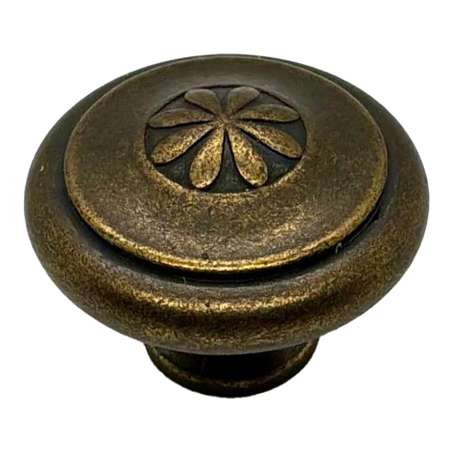 Henredon Knob Antique Bronze Floral Design. For Sale