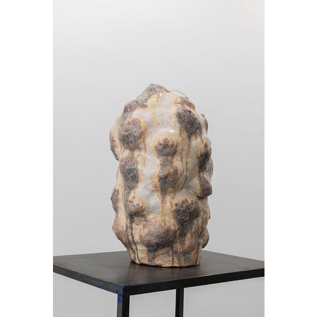 Continuous sculpture by Natasja Alers, 2021 Dimensions: 32 x 53 x 40 cm Material: ceramics, glazes. Visual artist Natasja...