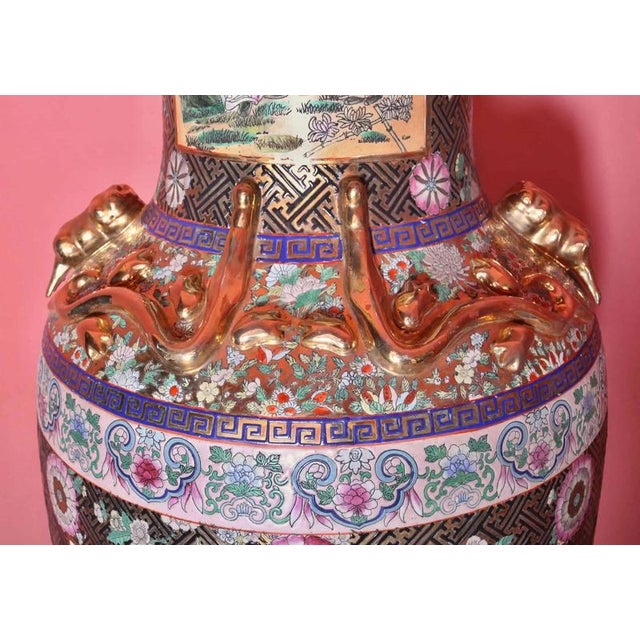 Large Vintage Chinese Canton Vase For Sale - Image 3 of 13