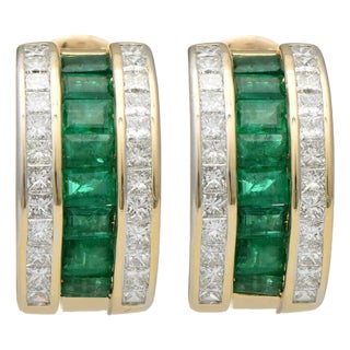18KY Emerald(3.36) & Diamond(2.65) Hoop Earrings, 2 pieces For Sale