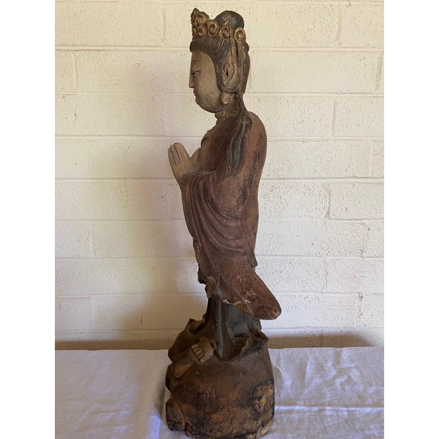 Hand‑Carved Wooden Guanyin / Bodhisattva Statue – 28” Vintage Asian Figure For Sale - Image 4 of 12