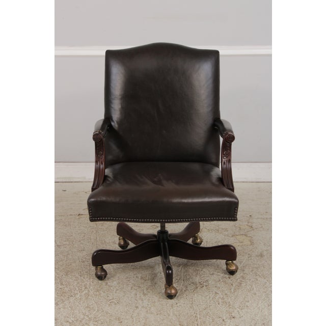 Age: Approx: 20 Years Old Details: Revolving & Tilting Seats Tack Head Trim Condition: Excellent Condition - Minor Signs...