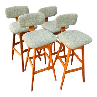 Vintage Mid Century Danish Swiveling Bar Stools by Vamdrup Stolefabrik (Set of Four) For Sale