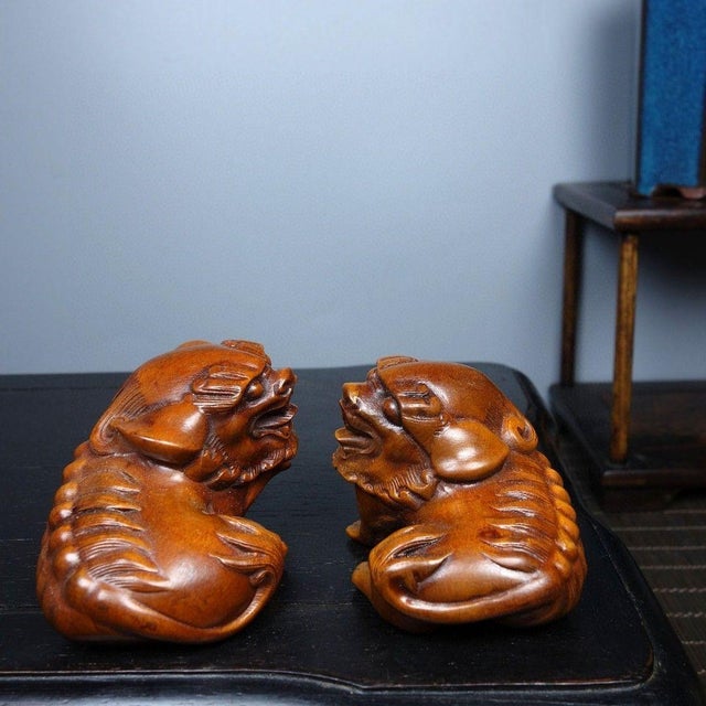 Pair of Vintage Boxwood Guardian Lion Carvings – 2.8" Foo Dog Hand Pieces For Sale - Image 9 of 9