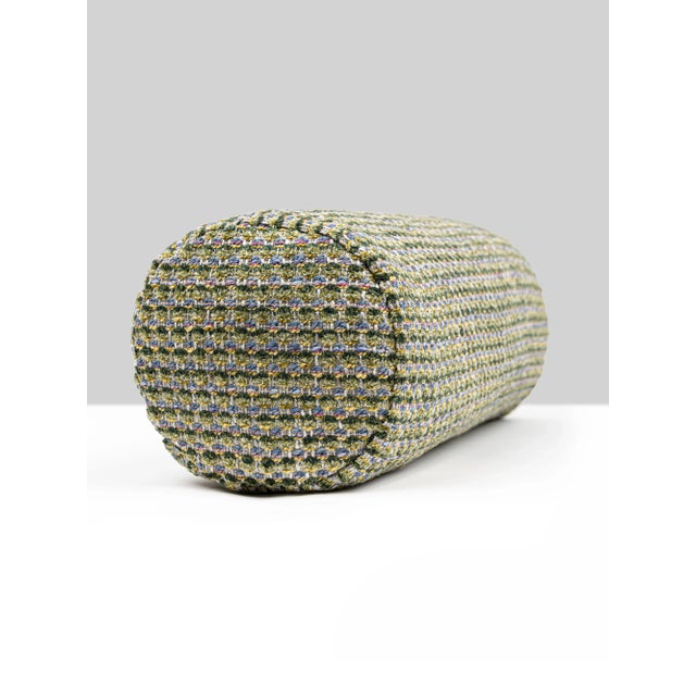 Performance fabric never looked chicer with our Heatherton woven. Featuring 14 fashionable colorways in recycled acrylic...