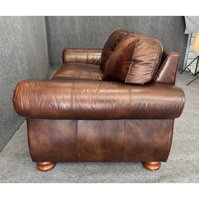 Thomasville Traditional Brown Leather Loveseat For Sale - Image 9 of 12