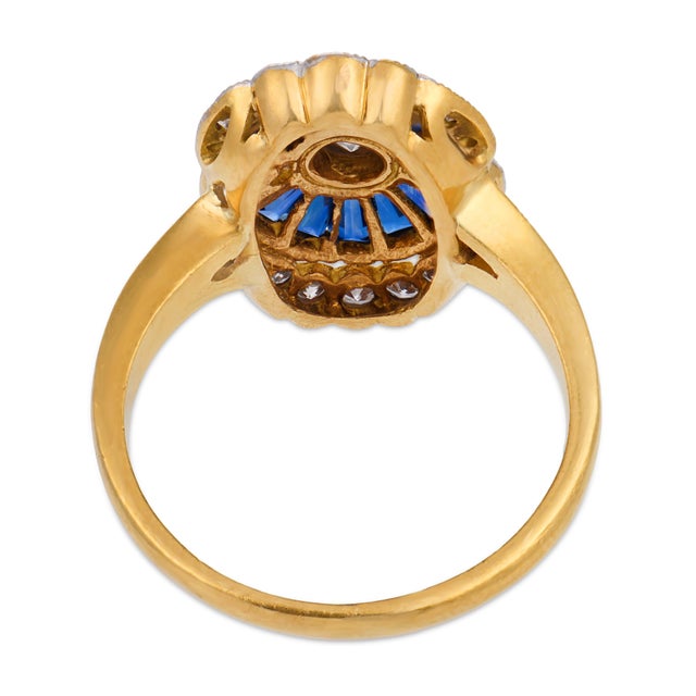Vintage Diamond Sapphire 18k Yellow Gold Ring, Size 7.5 For Sale In Los Angeles - Image 6 of 6
