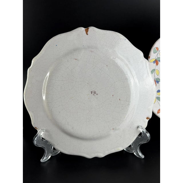 Hand-Painted Plates from Poulard-Béatrix, France, 1890s, Set of 3 For Sale - Image 10 of 11
