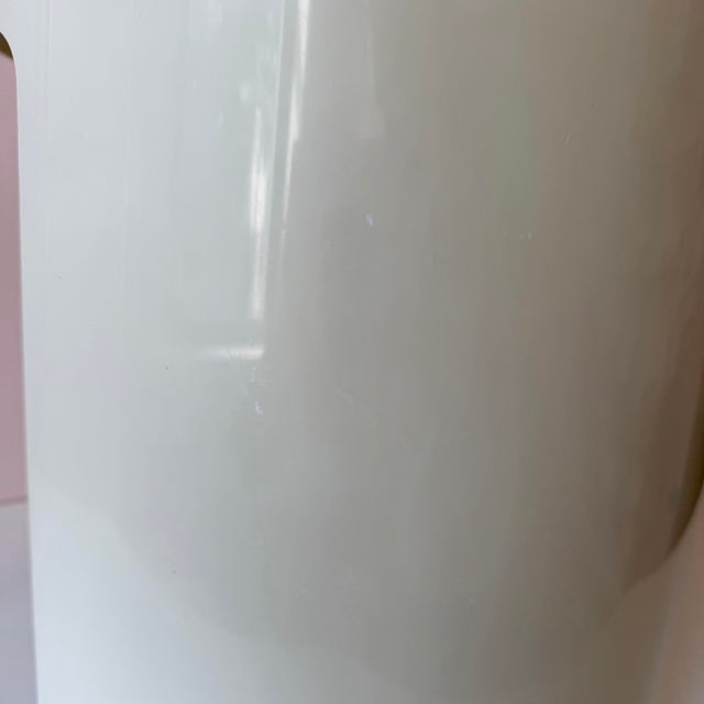 Vintage 1970's "Umbo" Cream Plastic Stacking Chair Attributed to Kay Leroy Ruggles For Sale - Image 12 of 12