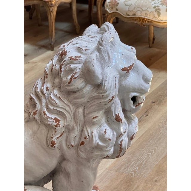 Baroque Pair of Late 18th Century Terracotta Lions From Naples For Sale - Image 3 of 7