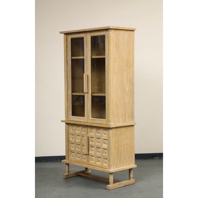 Art Deco Style Natural Oak Cabinet With Coffered Panels and Glass Doors For Sale In New York - Image 6 of 17