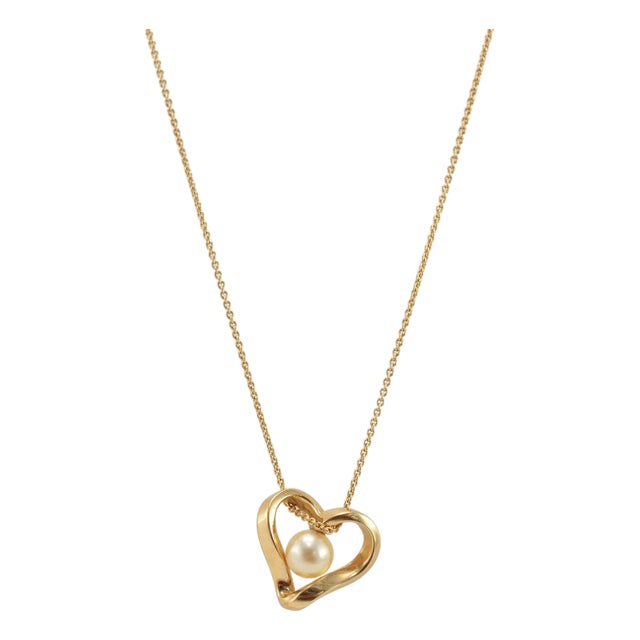 Mikimoto 18k Yellow Gold Pearl Pendant Heart Motif Necklace For Sale