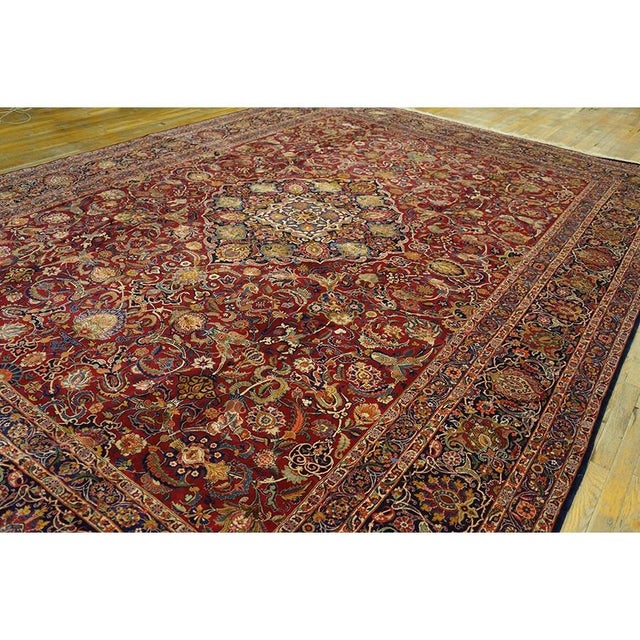 Persian 1940s Red Rust Large Scale Floral Antique Kashan Handknotted Wool Carpet Rug For Sale - Image 3 of 4