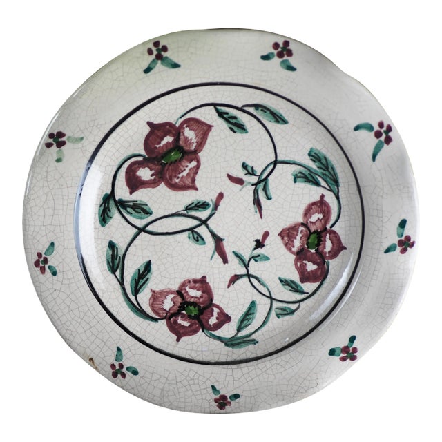 Early 20th Century French Meyssac Plate Decorated With Flowers on a Cracked Background For Sale
