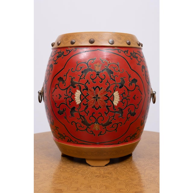 Oriental Drum Table with Small Stools 1960s, Set of 5 For Sale - Image 11 of 18