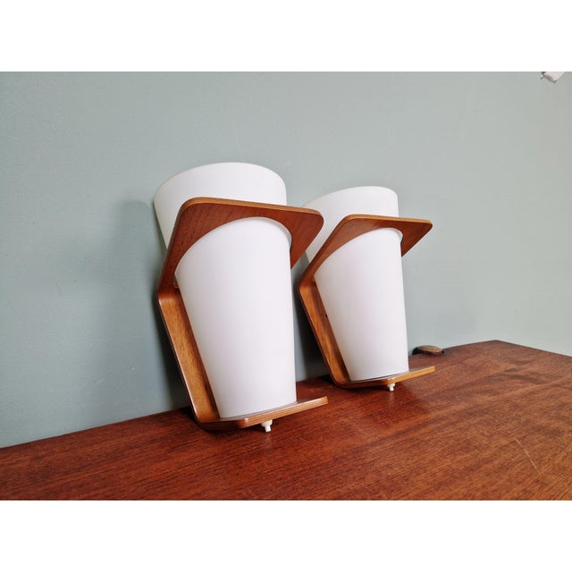 Teak and Opaline Wall Sconces by Louis Kalff for Philips, 1950, Set of 2 For Sale - Image 17 of 18