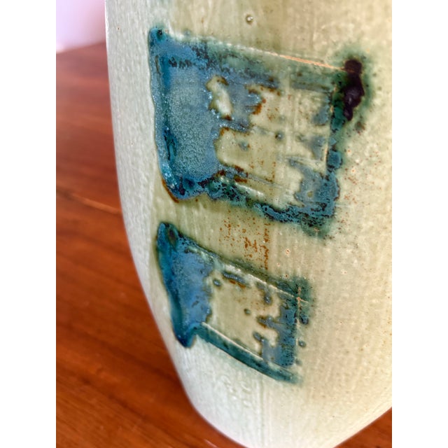 Ceramic Rare Design Midcentury Pirjo Nylander Studio Ceramic Vase — Scandinavian Modern Sculptural Form For Sale - Image 7 of 12