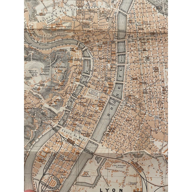 1910s map of Lyon map from a French atlas. Combined shipping available, please inquire.