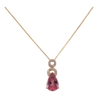 3.2Ct Pink Tourmaline Pendant With Earth-Mined Diamond Accents in Solid 14k Gold For Sale