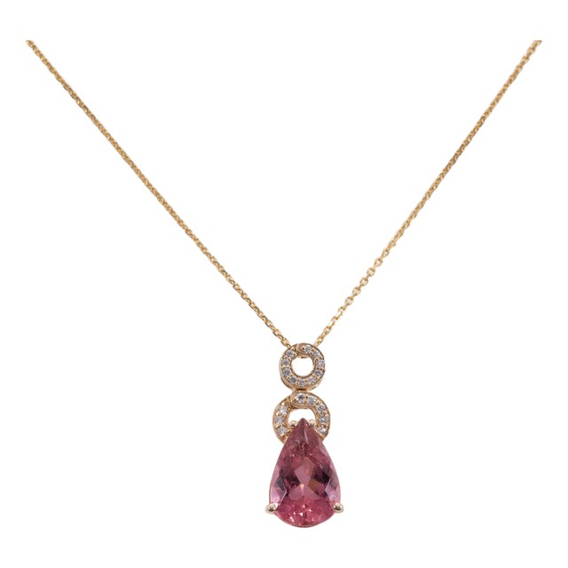 3.2Ct Pink Tourmaline Pendant With Earth-Mined Diamond Accents in Solid 14k Gold For Sale
