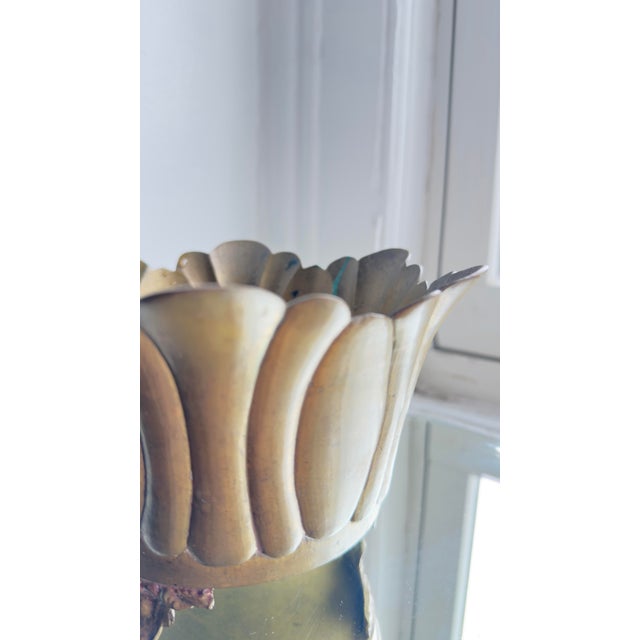 Vintage 1970s Brass Lotus-Shaped Gardinere/Planter For Sale In New York - Image 6 of 15