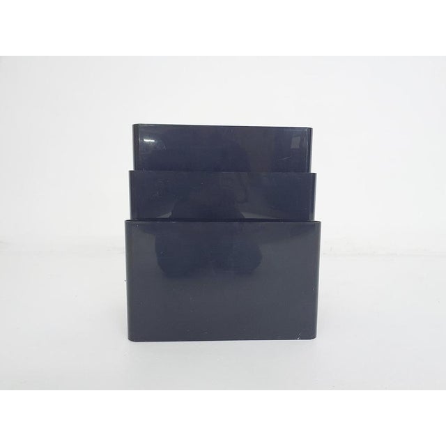 Black Magazine Stand attributed to Giotto Stoppino for Kartell, Italy, 1960s For Sale - Image 6 of 7