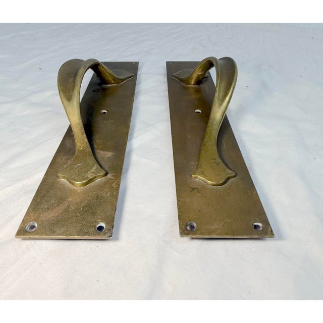 Art Nouveau Pair of Antique Heavy Thick Brass Art Nouveau Fixed Door Handles Hardware Pulls For Sale - Image 3 of 9