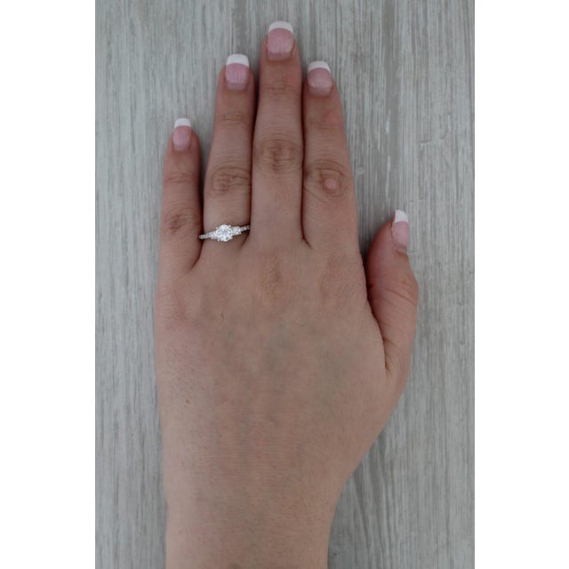 Metal 0.82ctw Round Diamond Engagement Ring 14k White Gold Size 7 Cathedral Band For Sale - Image 7 of 8
